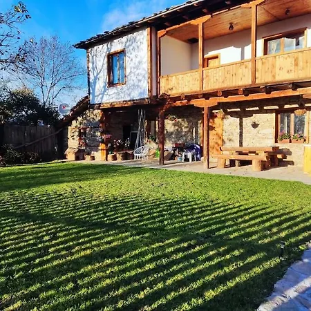Stone House Semesterbostad