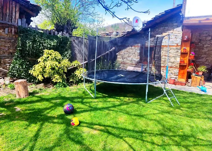 Holiday home Stone House *