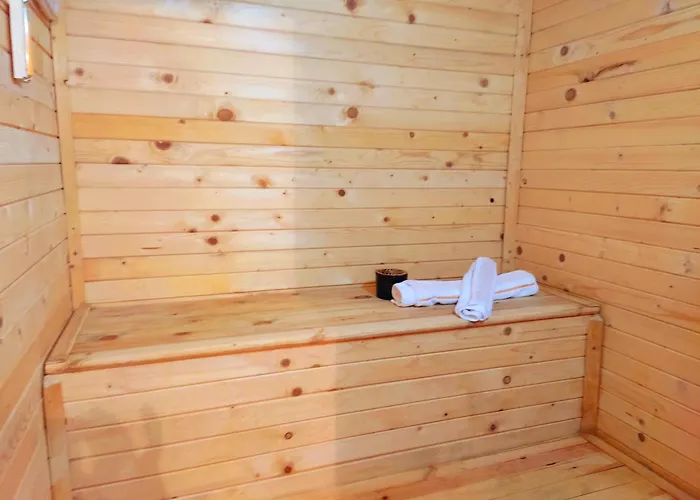 Ваканционна къща Stone House